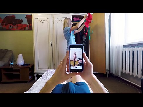 ❤️ Nevlastní sestra donutila svého bratra udělat se těsně předtím, než se máma vrátila domů ❤️❌ Porno video u nás